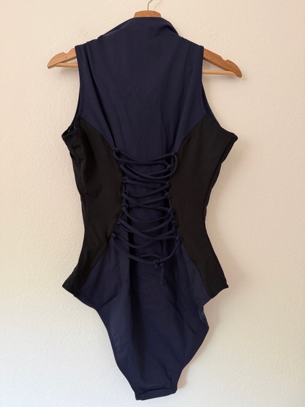 TA3 NWOT Sleeveless Contour Surfy Swimsuit Corset Back One Piece Size XL Blue - Picture 7 of 12